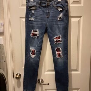 Judy Blue Distressed Blue Jeans with Red Patches